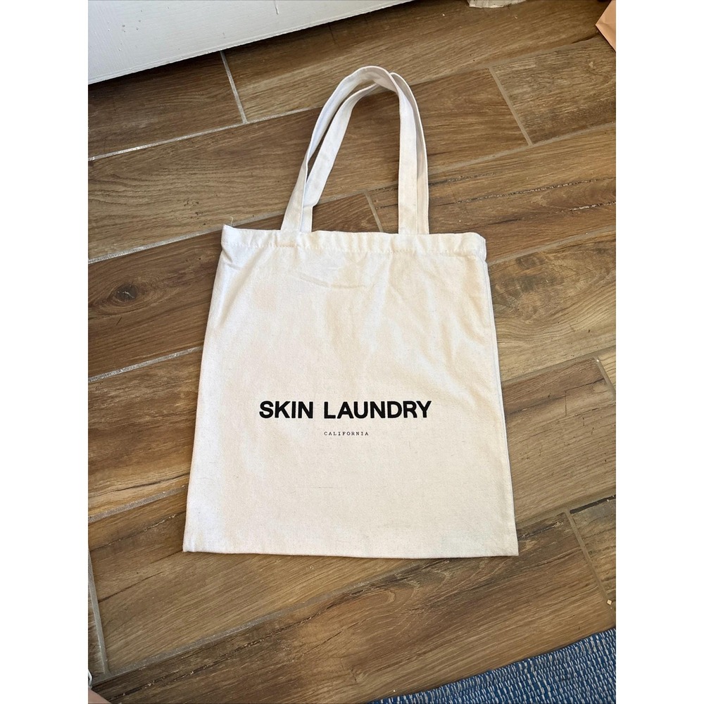 The Skin‎ Laundry Cloth Tote Bag